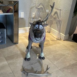 Sven Reindeer Frozen 2